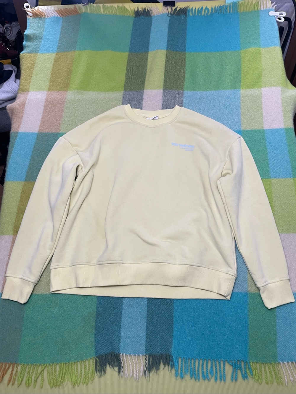 Wilo The Label Wellness yellow crewneck sweatshirt